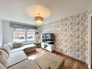 Photo 9- click for photo gallery